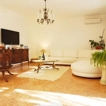 Apartmant With Pool
